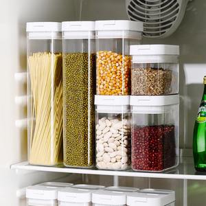 रसोई, चाय, सूखे सामान और छोटे स्नैक्स संगठन के लिए सील ढक्कन के साथ पारदर्शी प्लास्टिक खाद्य भंडारण कंटेनर - Product Image 4