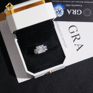 เครื่องประดับเพชรชั้นดีแหวนหมั้นเพชรแบบเจ้าหญิง925สเตอร์ลิงกราแหวนเพชรโมอิสซาไนต์สำหรับผู้หญิง - Product Image 3