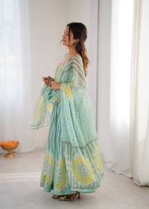 Lujoso Salwar Kameez Kalikut Anarkali de Georgette Suave, Estilo Bollywood con Gran Volumen, Largo hasta el Suelo, para Fiestas, Elegante Organza - Product Image 2