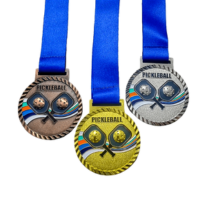 Medallas de metal Pickleball personalizadas al por mayor para premios de competición de tenis y críquet para personas mayores - Product Image 1