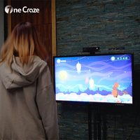 Jeux interactifs sur trampoline avec capteur Kinect AR personnalisé, jeux interactifs avec écran HD pour aire de jeux pour enfants / parc d'attractions