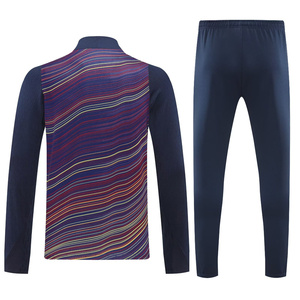 ชุดฝึกซ้อมฟุตบอลแบบขายส่งสั่งทำพิเศษ แขนยาว คอกลม ผลิตจากโพลีเอสเตอร์/ไนลอน พิมพ์ลายด้วยความร้อน เสื้อฟุตบอลผู้ชาย - Product Image 3