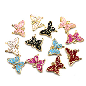 Breloques papillon colorées en alliage de zinc, pendentifs pour bijoux DIY, boucles d'oreilles, colliers, porte-clés de téléphone, accessoires de mode unisexes - Product Image 3