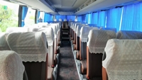 Bus d'occasion 48 places pour le transport touristique, le navettage du personnel et le transport de passagers