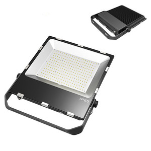 <span class=keywords><strong>Projecteur</strong></span> LED extérieur économique 150W, <span class=keywords><strong>double</strong></span> tête 240 degrés, capteur de mouvement PIR 30W, certifié CE RoHS, IP65, avec driver 20W - Product Image 3