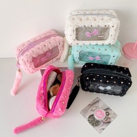 Trousse de Maquillage en Peluche Douce avec Fenêtre Transparente, Imprimé Cœur, Nœud et Fermeture Éclair – Pochette Cosmétique, Trousse à Crayons, Cadeau Mignon pour Filles, Logo Personnalisé, Vente en Gros, OEM