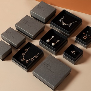 Bijoux <span class=keywords><strong>auto</strong></span>-dressants recyclables de luxe coffrets cadeaux emballage avec logo personnalisé papier éponge doublé boucles d'oreilles anneau collier bracelet étui - Product Image 2