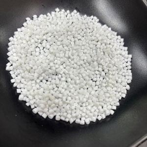 Gránulos de PET de Grado Textil / Resina de Polietileno Tereftalato, Materia Prima Plástica - Product Image 1