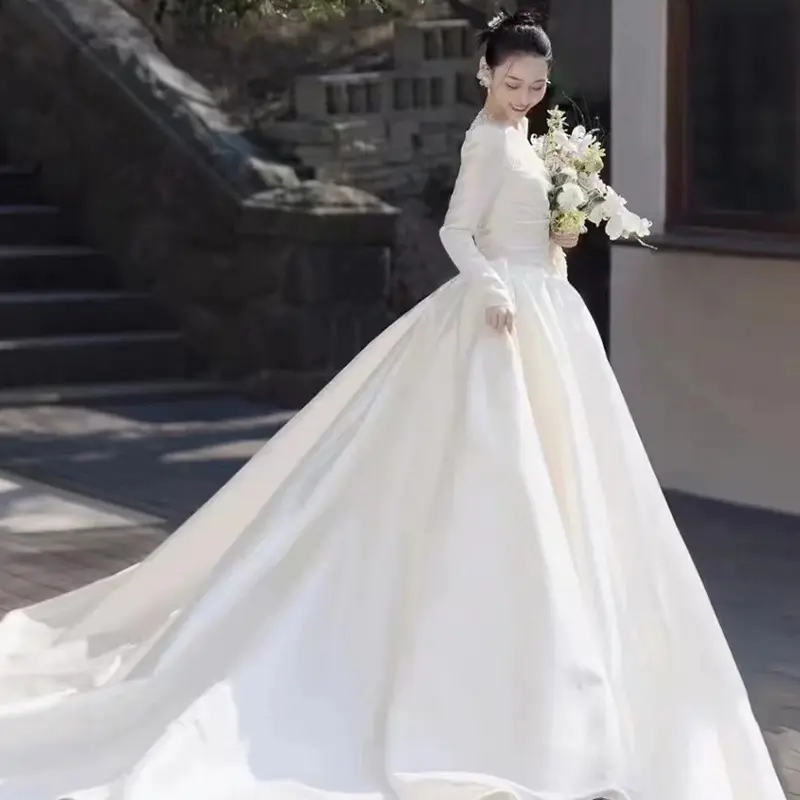 2023 vestidos de noiva vestido paquistanês branco elegante para meninas de 25 anos de idade de cetim vestido principal de casamento