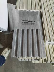 Pannello Murale Scanalato per Interni Lastra in PVC Effetto Marmo <span class=keywords><strong>Bianco</strong></span> <span class=keywords><strong>Legno</strong></span> Pannello 3D WPC Rivestimento Murale Produttori <span class=keywords><strong>di</strong></span> Foshan - Product Image 6
