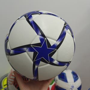 Balones de Fútbol Personalizados para Equipos, Impresión a Medida Disponible para Uniformidad de Clubes en las Exigentes Competiciones de 2026 - Product Image 1