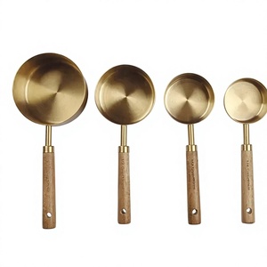 Juego de Cucharas Medidoras de Acero Inoxidable con Mango de Madera, 5 Piezas con Anillo para Colgar, para Cocina y Repostería - Product Image 5