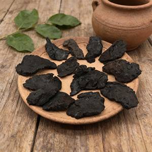 Raiz de Rehmannia Preta Processada AD Seca por Atacado, Radix Rehmanniae Praeparata em Fatias da China, Fujian - Product Image 4