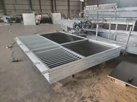 Box de chevaux extérieur SeePoem avec toit en acier galvanisé, tailles personnalisables (3x3m-4x4m), hauteur 2.8m-4.4m pour chevaux
