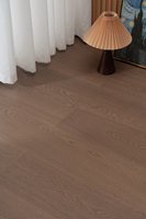 Parquet en frêne européen 15 mm avec revêtement UV, parfait pour les salons d'appartements modernes
