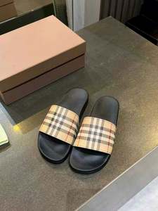 Sandales plates de luxe pour hommes et femmes, avec logo de marque, anti-odeur et amortissantes, toutes saisons - Product Image 3