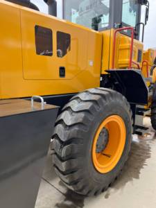 B30 loader Xây Dựng Nông nghiệp 4 ổ bánh xe Handler máy móc - Product Image 4