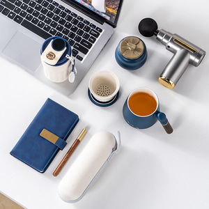 व्यावसायिक घटनाओं के लिए लॉजिस्टिक-ऑपरेटिव के साथ प्रीमियम कॉर्पोरेट उपहार - Product Image 2