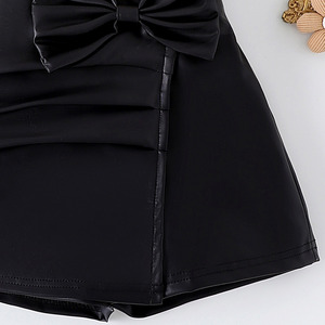 Nouvelle Collection Été Vêtements Enfants Filles T-shirt à Manches Volantes Col Rond et Jupe-Culotte en Similicuir 2 Pièces pour Filles - Product Image 5