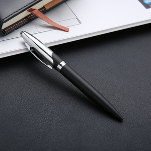 Ensemble de gadgets cadeaux, articles personnalisés porte-clés en cuir et stylo cadeau pour cadeaux promotionnels - Product Image 4