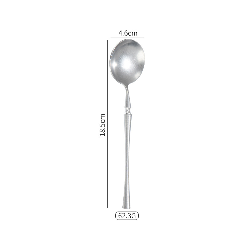 Round spoon