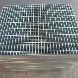 1 6m Anti Slip Steel Stair Treads Drainage Steel Grating With Frame 30x5 Galvanized Spiral Staircase Outdoor Steel Bar Grating