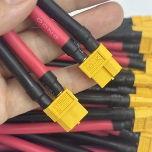 Câble de connexion de batterie haute intensité personnalisé XT60 femelle 8AWG en silicone pour voiture RC et drone - Product Image 4