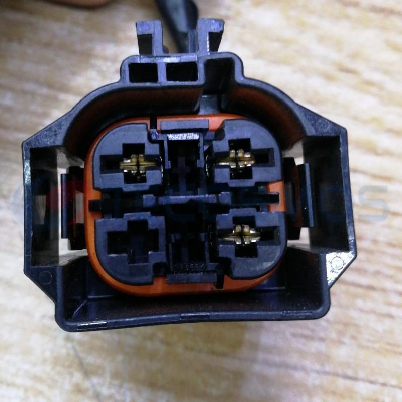 Car Connector For Mingjue 6 electronic fan plug with 3 wires and 4 pins CT4-0053M-3