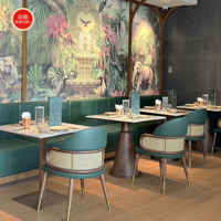 Mobilier de restaurant commercial, canapé en cuir vert, table avec plateau en marbre, chaises de café en bois, design moderne