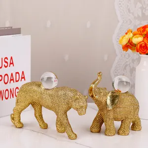 Redeco New Design Unique Golden Elephant Sculpture Leopard Statue Simulated Animal Resin Crafts For Gifts Home Decoration