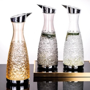 Thân thiện với môi màu nhựa ấm nước bình chai Acrylic kim cương nghiền nát Jug có nắp đậy - Product Image 3