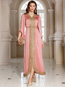 Abito da sera Abaya arabo color oro champagne con perline e scollo a V, lussuoso in raso, stile mediorientale, taglie forti, elegante per matrimoni invernali - Product Image 4