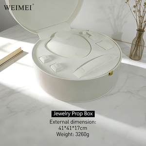 WEIMEI Elegant Pure White Large Round PU Leather Jewelry <b>Case</b> for Wedding Engagement Ring Necklace Watch Gift Packaging Box - Product Image 5