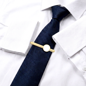 Nouvelle Tendance 2026 : Ensemble Maçonnique en Soie Tricotée (Cravate, Boutons de Manchette et Pince à Cravate) – Fabrication Usine – En Vente - Product Image 1