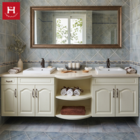Kabinet Kamar Mandi Gaya Amerika Happy Houses, Terpasang di Dinding, Custom, Kayu Solid Putih, Wastafel Ganda, Rak Lengkung Terbuka untuk Villa