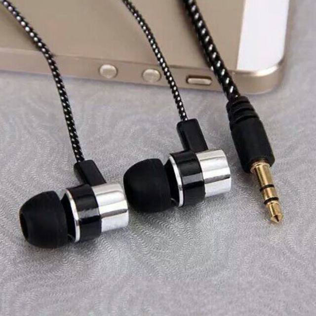 Earbuds 3.5mm Wired Earphone