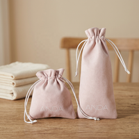 Pochette à bijoux en velours personnalisée écologique avec cordon de serrage, en tissu suédé double face, estampage argenté, pour rangement de colliers et lunettes