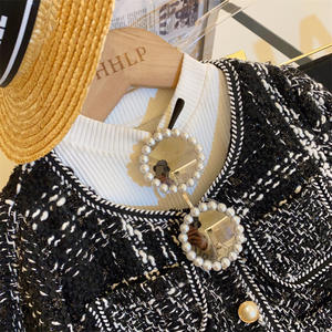 Completo Primaverile 2025 per Bambine: Giacca Elegante e Pantaloni a Zampa, Set Due Pezzi, Motivo Tinta Unita, Outfit Autunnale per Bambini - Product Image 2