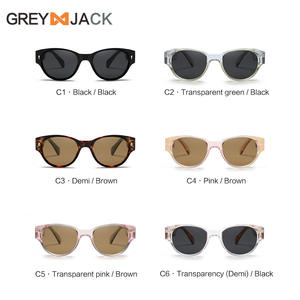 Gafas de Sol Greyjack Unisex, Montura de PC, Lentes TAC, Protección UV400 Tipo 3, Color Negro - Product Image 1