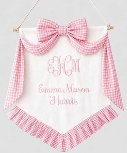 Bandera de Lujo de Lona Rosa a Cuadros con Nombre Bordado y Gran Lazo para Cuna de Hospital, Decoración Familiar para Bebé - Product Image 6