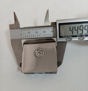 Conector de <span class=keywords><strong>ducha</strong></span> de esquina redonda económico C010P <span class=keywords><strong>Acero</strong></span> <span class=keywords><strong>inoxidable</strong></span> 0 grados soporte de pared a vidrio de un solo orificio - Product Image 5