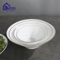 Assiette à soupe en verre opale blanc de 9 pouces avec bord argenté, vente en gros, assiette opale avec logo de marque, assiette de service profonde en opale laiteuse