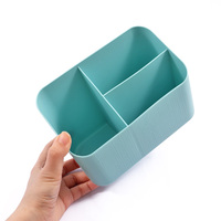 Foska Fournisseurs de fournitures de bureau 17.5*9*11.5cm Boîte de rangement domestique en plastique Organisateur de bureau divisé coloré avec 3 compartiments