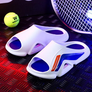 2023 nuovo tipo <span class=keywords><strong>di</strong></span> <span class=keywords><strong>pantofole</strong></span> per capispalla estivi da uomo: Mesh Red Soft Sole Feet Treading Feeling antiscivolo durevole sport suola spessa - Product Image 5