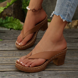 Sandalias de tacón fino tipo chanclas de pescador de PU para mujer - Product Image 4