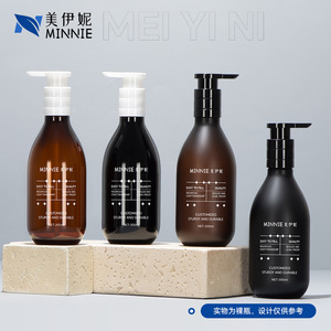 Flacon rond en PET de 300 ml avec pompe noire pour lotion, gel douche, savon pour les mains, usage hôtelier, domestique et salle de bain - Product Image 4