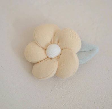 สีเหลือง