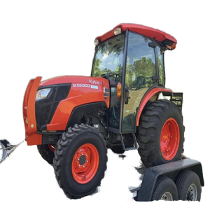 Tractor de Ruedas Kubota MX6000 de 60HP, 4WD, Rojo, Equipo Agrícola, Alto Nivel de Seguridad, Transmisión por Engranajes - Product Image 1