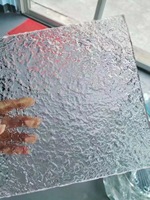 Plaque en acrylique coulé stabilisée aux UV, panneau en plexiglas de 2 mm, 3 mm, 5 mm, 10 mm pour enseignes publicitaires, fourni par le fabricant