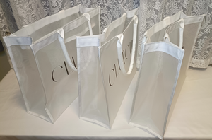 Sac fourre-tout en polyester à bandoulière avec impression de logo personnalisé et motif lettres, idéal pour le marché, les courses, les cadeaux ou la plage - Product Image 3